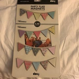 NWT festive party flag magnets